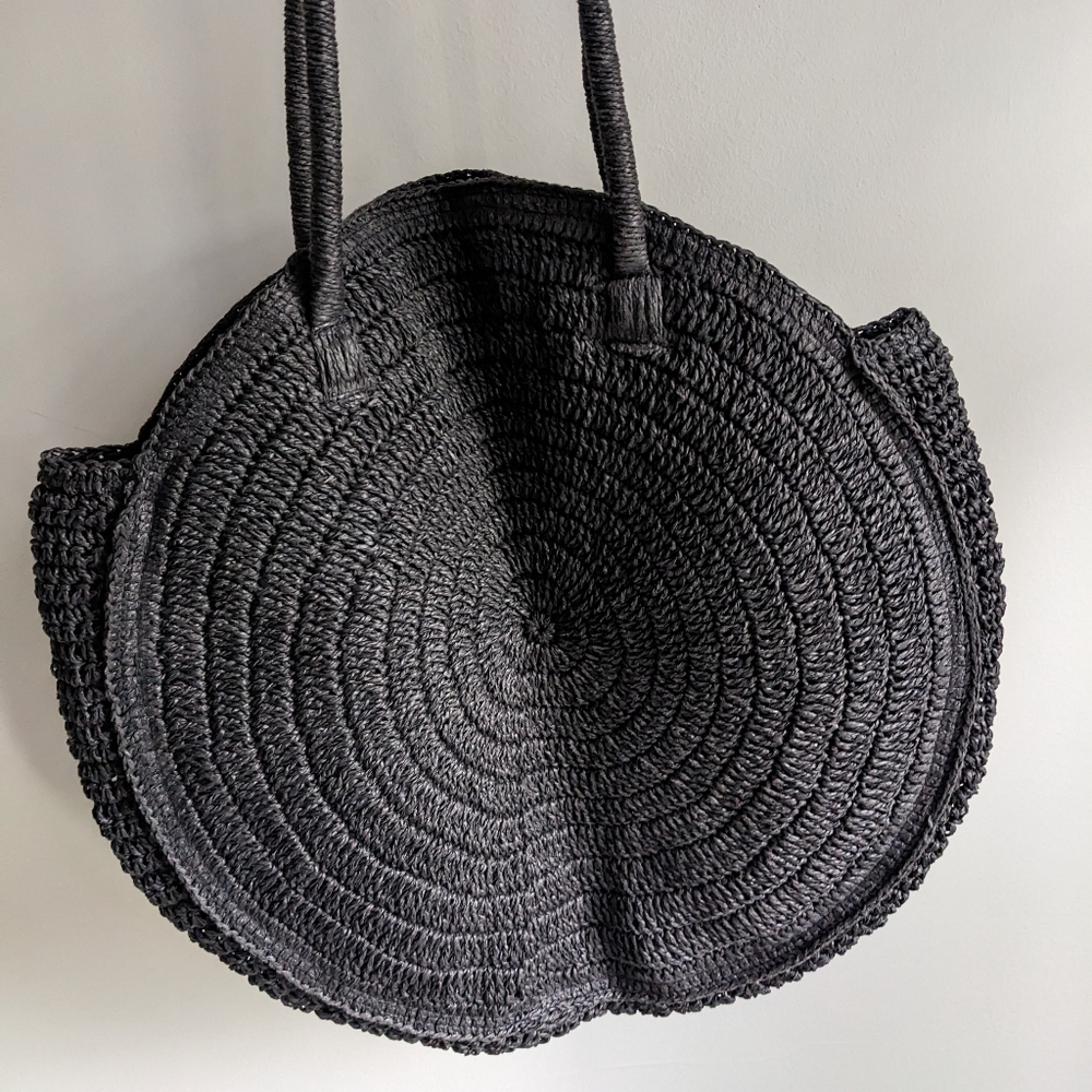 Large Black Circle Straw Beach Bag
